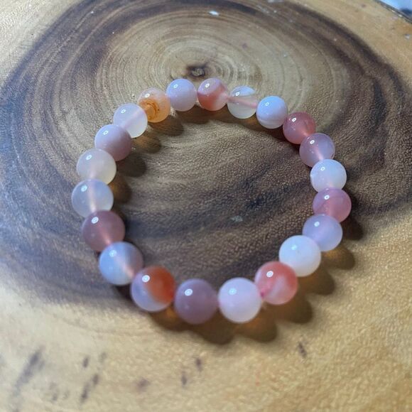 Yuan yuan Agate bracelet striped layers light rainbow colors stretch 10mm 7.5” n - Picture 2 of 10